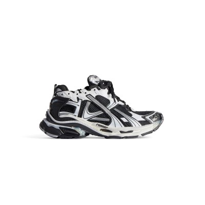 BALENCIAGA MEN'S RUNNER SNEAKER IN WHITE 772774W3RMU9010